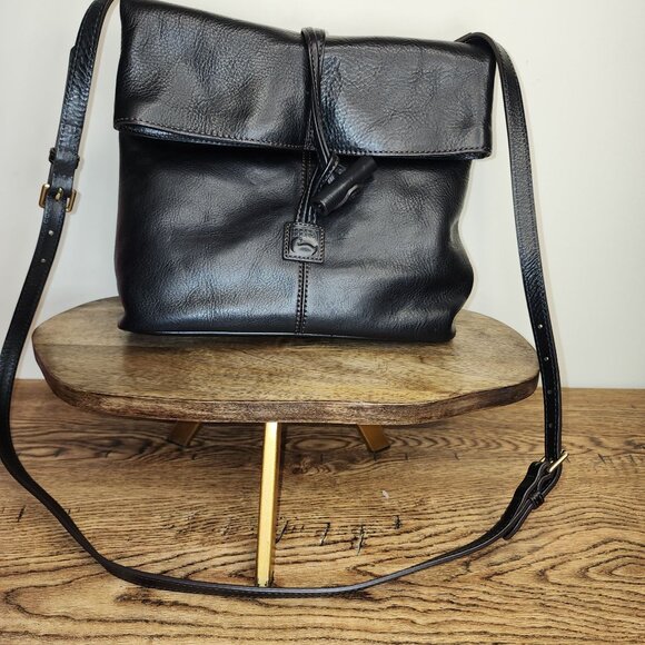 NWT Florentine Medium Toggle Crossbody-Dooney and Bourke - Picture 1 of 15